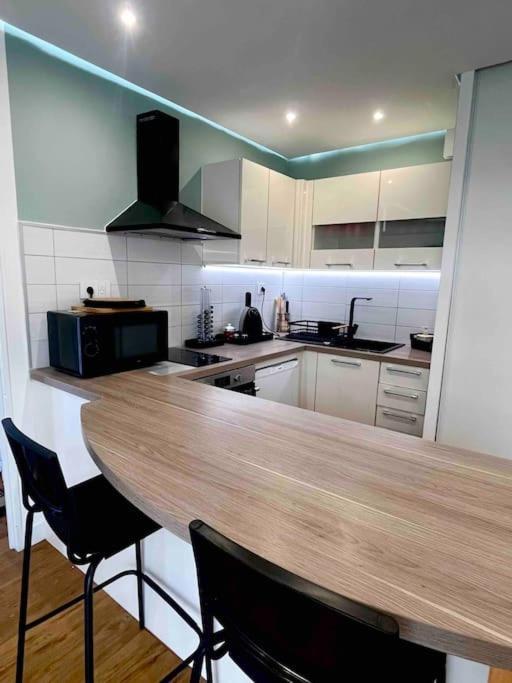 Apartment Garden In Toulouse